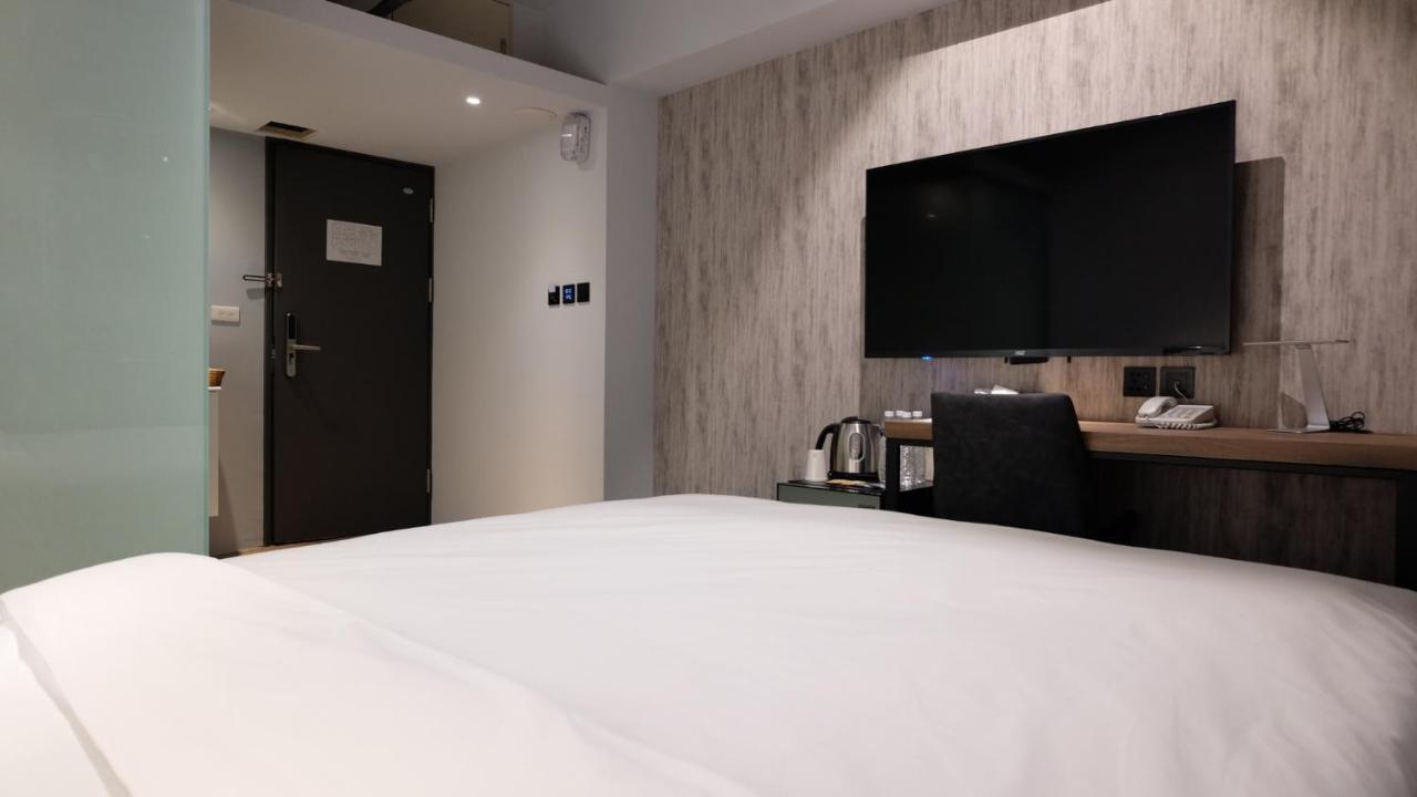 Doudian Ddinn Hotel Tajcshung Kültér fotó
