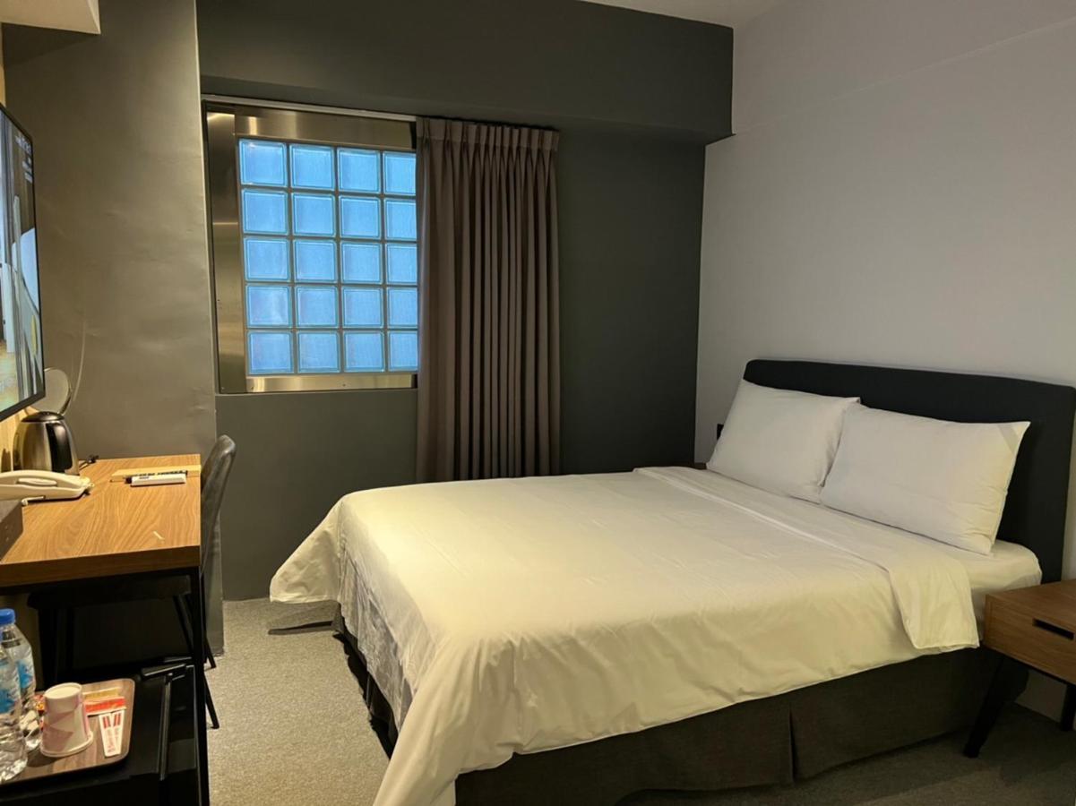 Doudian Ddinn Hotel Tajcshung Kültér fotó