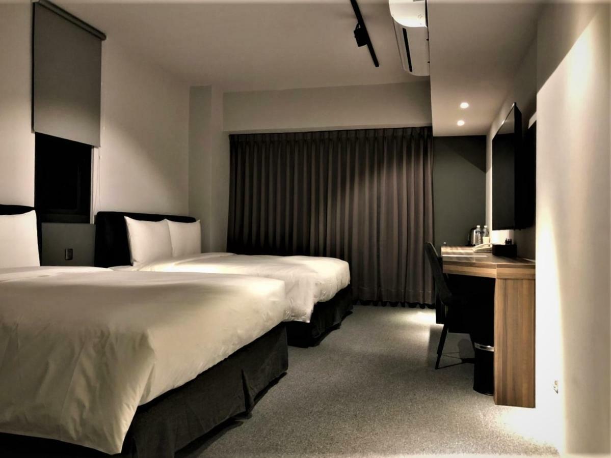Doudian Ddinn Hotel Tajcshung Kültér fotó