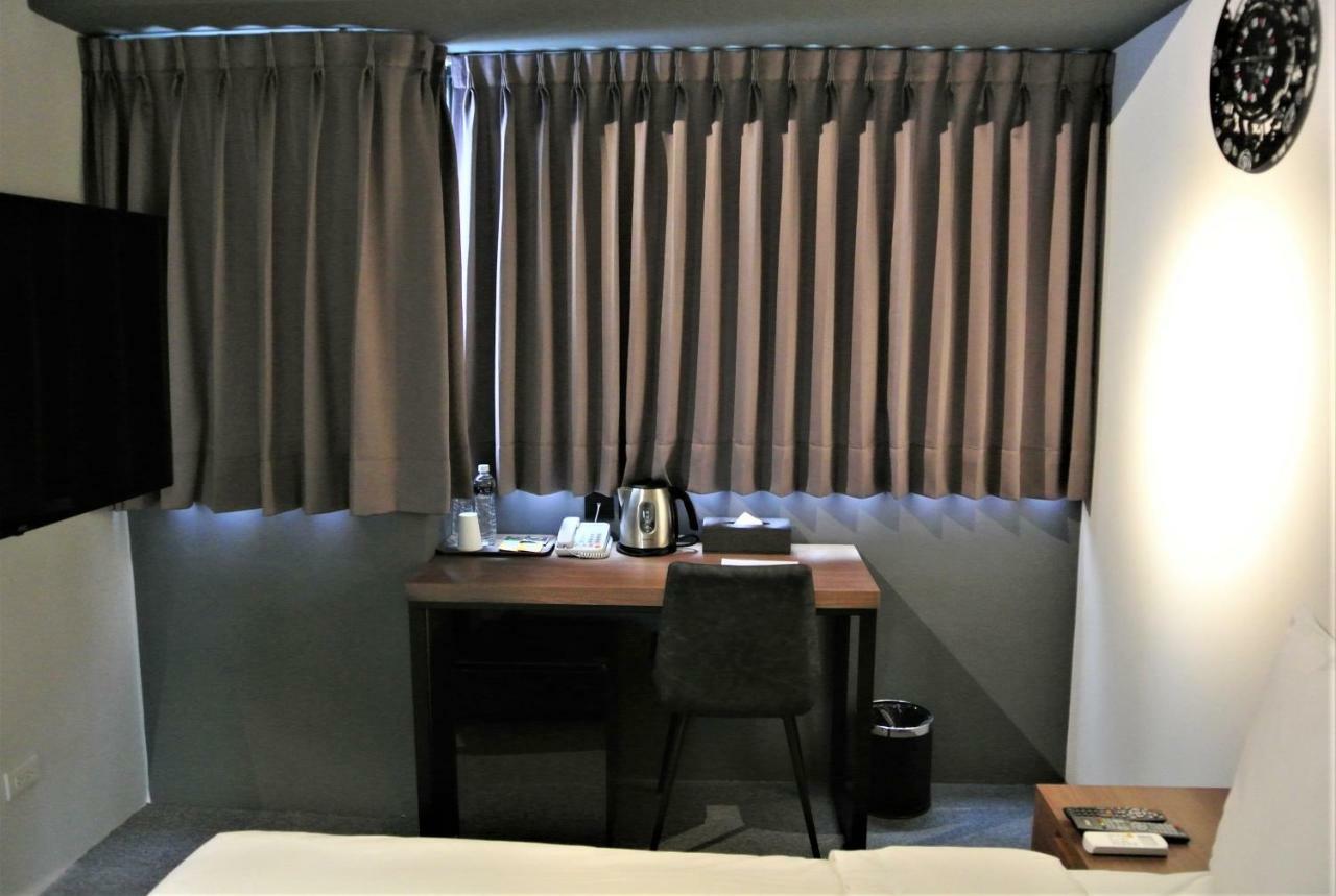 Doudian Ddinn Hotel Tajcshung Kültér fotó