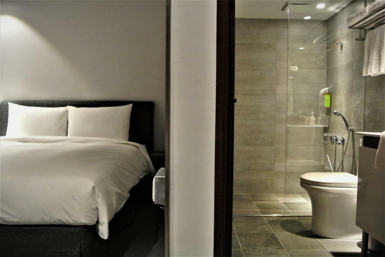Doudian Ddinn Hotel Tajcshung Kültér fotó