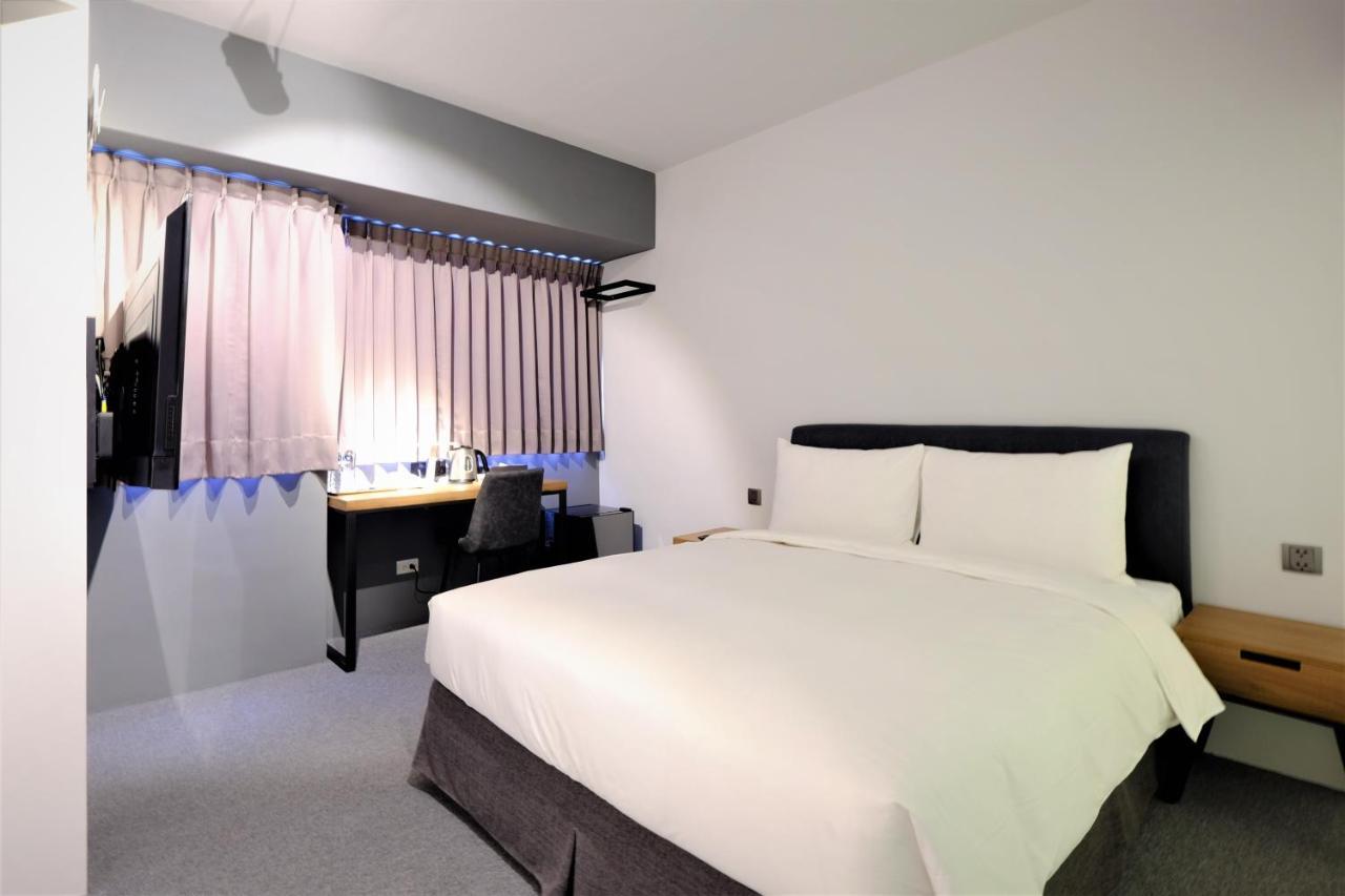 Doudian Ddinn Hotel Tajcshung Kültér fotó
